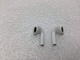 in-ear apple airpods 4 gen