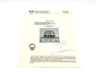 anillo oro 18k con piedra con diamante