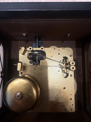 Reloj de mesa antiguo madera y metal
