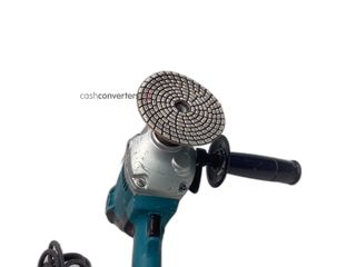 lijadora orbital makita gv7000c