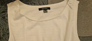 Vestido blanco calado corto