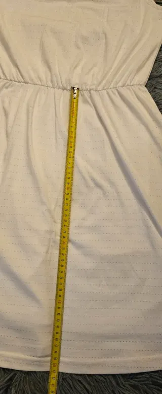 Vestido blanco calado corto