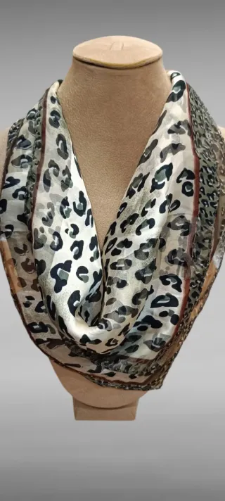 Pañuelo Seda Animal Print Beige/Marrón