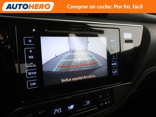 Toyota Auris 1.8 Hybrid Business