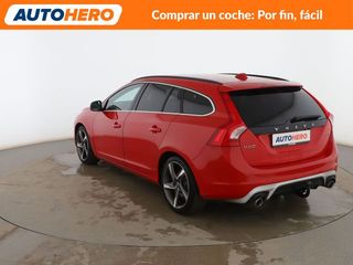Volvo V60 2.0 D3 R-Design Momentum