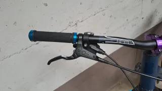 Rockrider ST 520 27.5 M wheelie