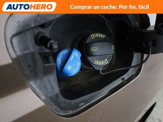 Volkswagen Touran 2.0 TDI Advance BlueMotion