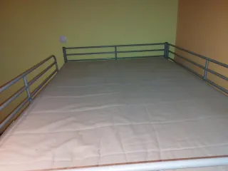 Litera con escritorio Tromso Ikea + colchón