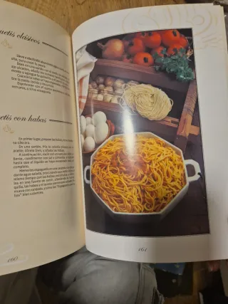 Libro de pasta y pizza ilustrado paso a paso
