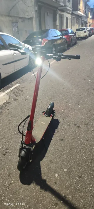 Patinete Eléctrico Rojo
