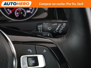 Volkswagen Golf 1.6 TDI Sport by R-Line BlueMotion