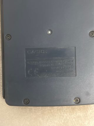 Calculadora Científica Casio FX-82SOLAR