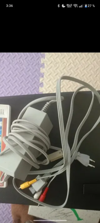 Nintendo Wii + Wii Sports Resort + Cables