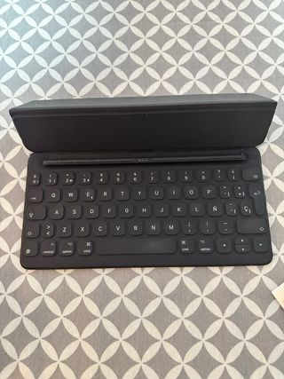 Teclado Apple Smart Keyboard Español-Portugués