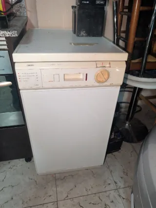 Lavavajillas Zanussi