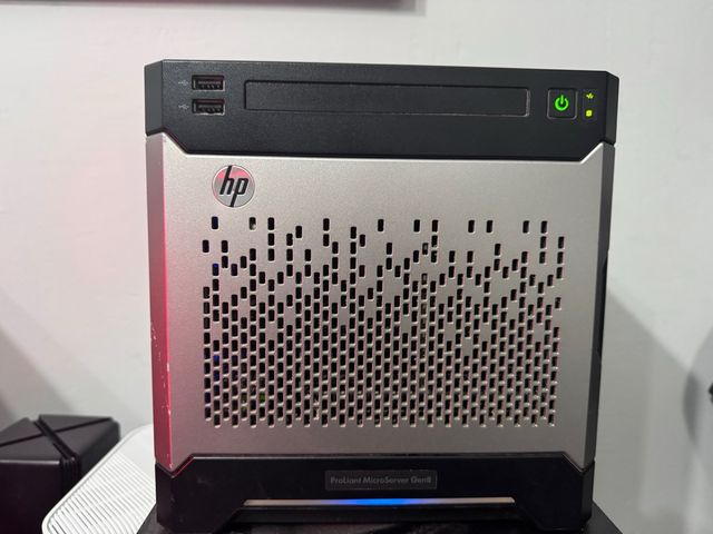 HP ProLiant MicroServer Gen8 VITAMINADO!