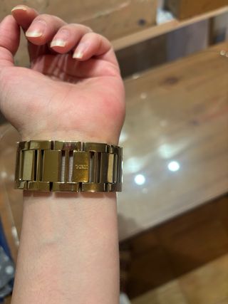 Reloj Guess Mujer Dorado