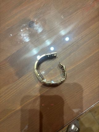 Reloj Guess Mujer Dorado