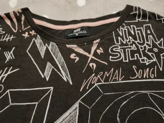 Camiseta Inside Hombre Talla M Estampado Calaveras