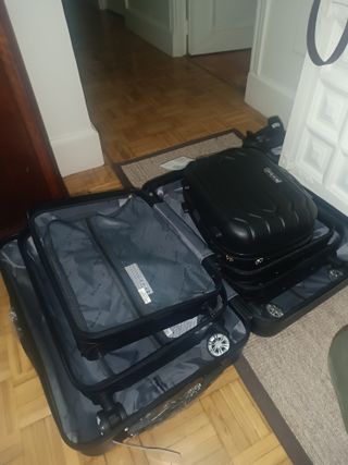 Conjunto 4 maletas de viaje negras