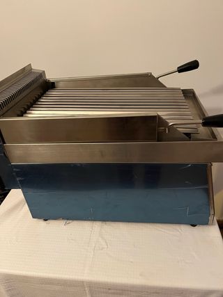 Barbacoa a gas para restaurante