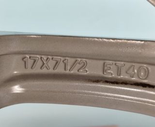 Llanta toyota 42611yy850 corolla hatchback 2322409