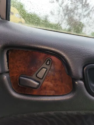 Merc CLK 320 coupe 2002 Puerto switch asiento