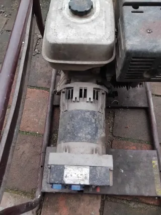 Generador Honda GX340 11.0 CV Gasolina