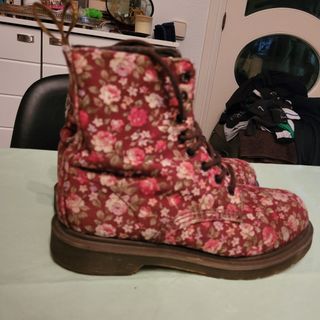 Botas Dr. Martens Talla 37 diseño floral vintage