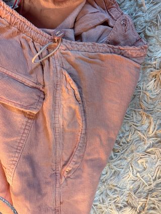 Pantalones BDG Talla S Color Salmon