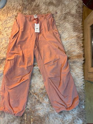 Pantalones BDG Talla S Color Salmon