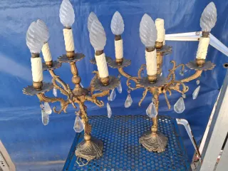 Cuadro antiguo mujer con marco dorado