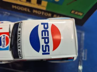 Scalextric Renault 5 Pepsi