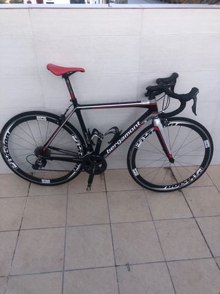 Bicicleta carbono Bergamont llantas carbono Vision