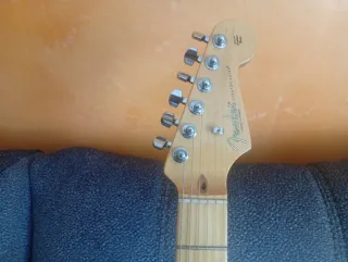 Guitarra Fender USA Stratocaster