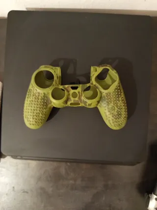 Consola PS4 Slim 1TB + 2 Mandos + Juegos