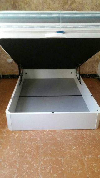 Muebles camas sofás armarios canapés colchones