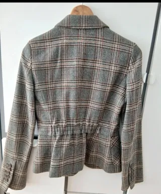 Blazer Zara Cuadros Marrón, esencia vintage