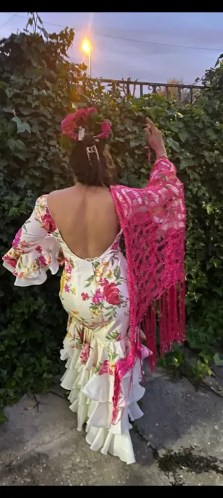 Conjuntos y vestidos a 130€