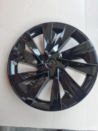 Copricerchi Tesla Model Y Neri Lucidi