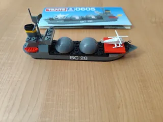 Tente 0605 Barco BC 28 con helicóptero