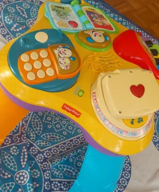 Mesa de Juegos Educativa Bilingüe Fisher-Price