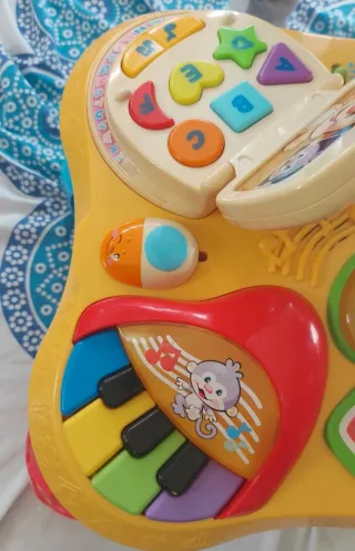 Mesa de Juegos Educativa Bilingüe Fisher-Price