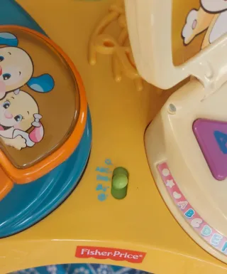 Mesa de Juegos Educativa Bilingüe Fisher-Price