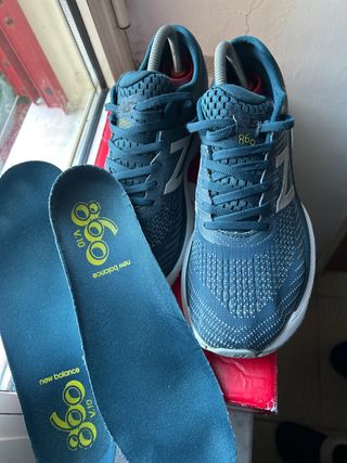 New Balance 860 V.10 Scarpe da Corsa Blu