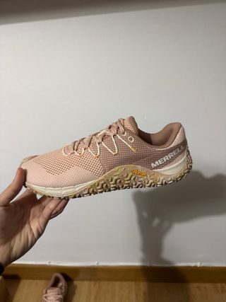 Zapatillas Merrell mujer Trail Glove 7 SIN USAR