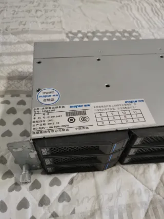 Backplane Servidor 12 HDD + Controladora SAS