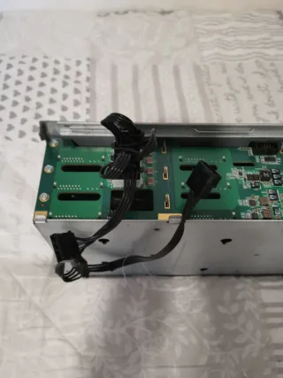 Backplane Servidor 12 HDD + Controladora SAS