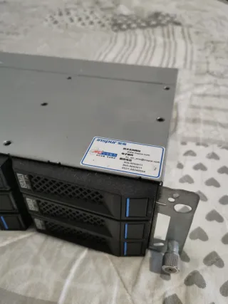 Backplane Servidor 12 HDD + Controladora SAS