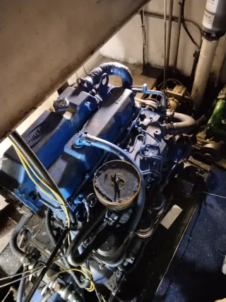 Barco profesional de pesca